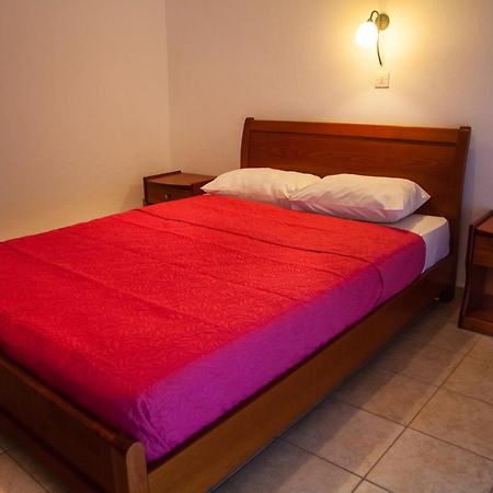 Hotel Adonis Kriopigi Dış mekan fotoğraf