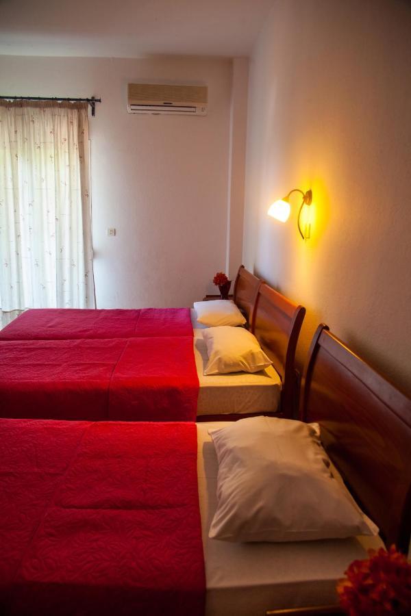 Hotel Adonis Kriopigi Dış mekan fotoğraf